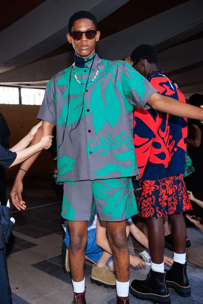 Look 2